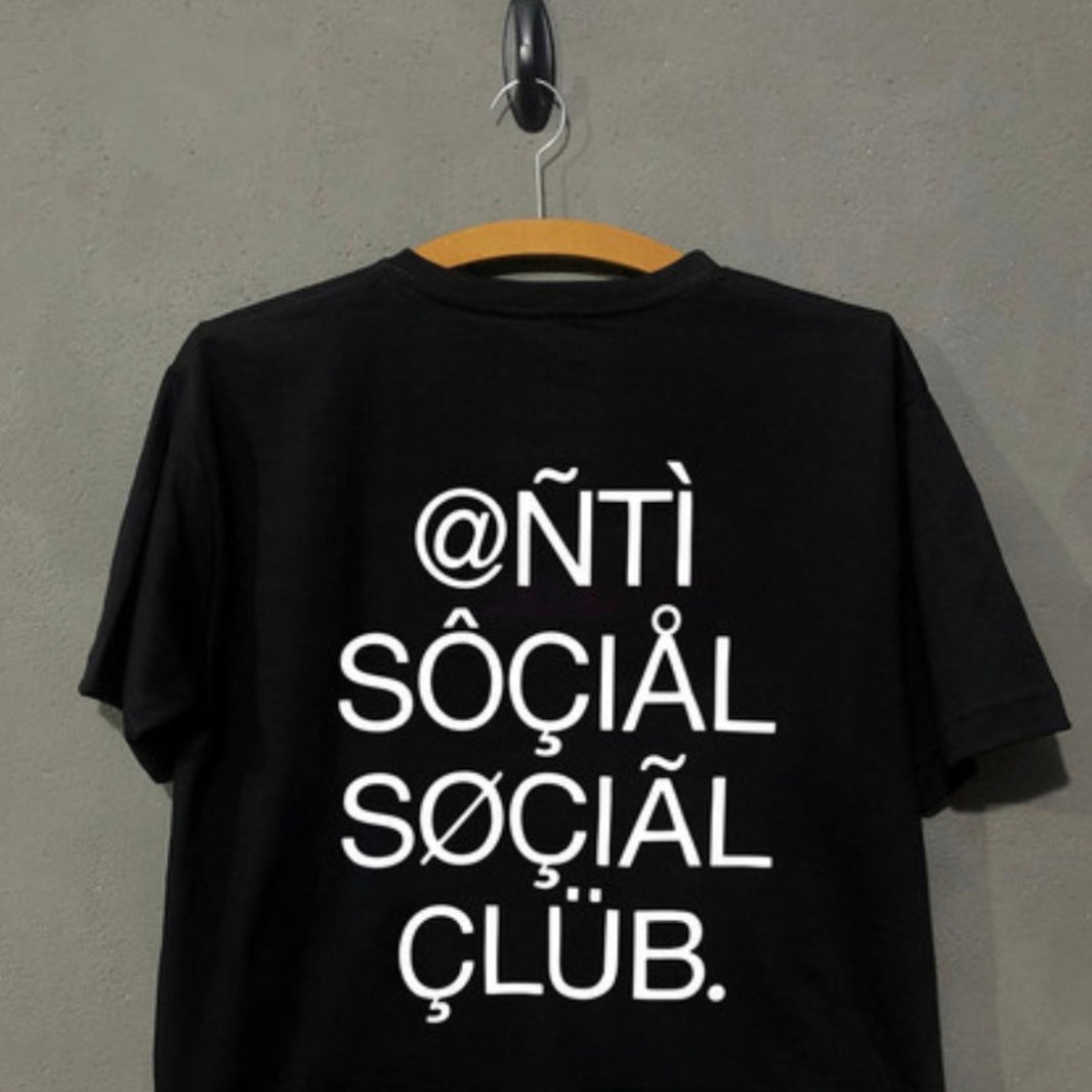 Camiseta Anti Social Club - Baixo Calão