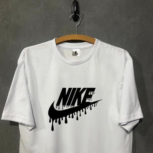 Camiseta Nike - Escorre
